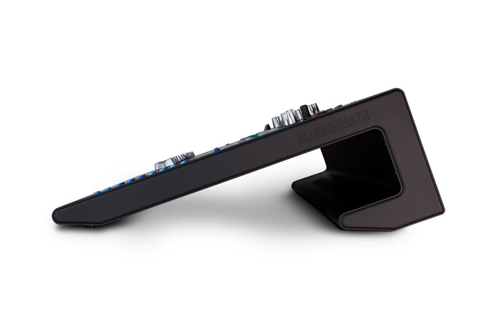 Allen & Heath Qu-32 Archived